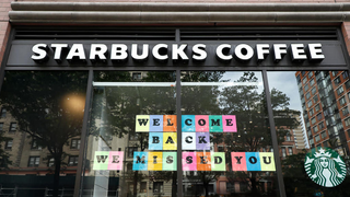 Starbucks announces curbside pickup, return of the #PSL